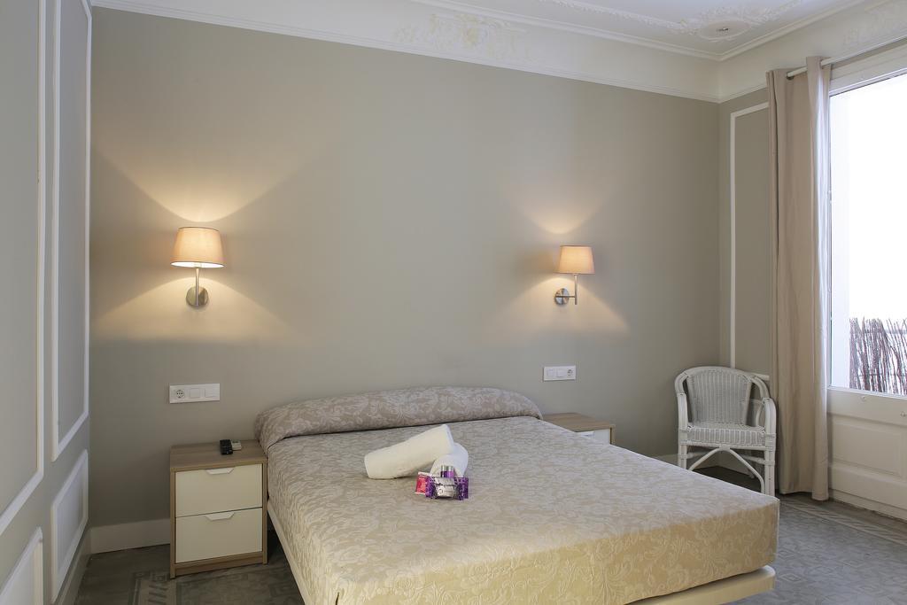 Hostal Medea Barcelona Rom bilde